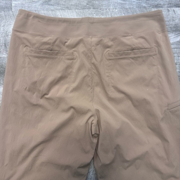 Athleta Trekkie North Jogger Cattail Brown High Rise Pant Womens Sz. 16 - Picture 6 of 8